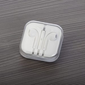 Fone-de-ouvido-BRANCO-134d1-1479753132-768x768